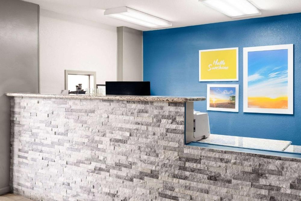 Days Inn by Wyndham Ardmore Image 7