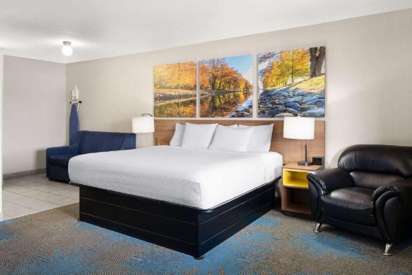 Days Inn by Wyndham Ardmore image 20